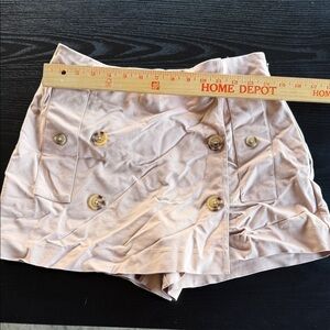Maeve size 10 omen's Tan Button-Front Shorts